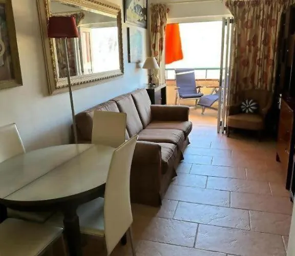 Cristianos First Line Apartmán *